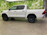 ハイラックス 2.4 Z ディーゼル 4WD 