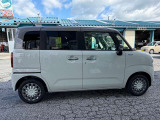 右側面♪両側パワースライドドアなので乗り降り楽々!狭い駐車場でも便利です♪