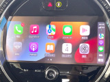 ●Apple Car Play:スマホとの有線接続で、ナビ・オーディオ再生などスマホのアプリ機能が画面でも使える便利機能です!