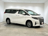 トヨタ認定中古車では衝突被害軽減ブレーキなど、安全運転支援機能のシステムをチェックしています。