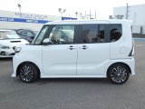 【左サイド】スバルの認定中古車なら、すべての車が第三者機関(AIS)による評価査定でどんな状態かはっきりわかります。また、最大88項目の点検項目を実施しております。詳しくは0569-32-4010まで