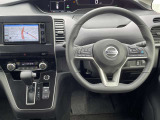 フロントガラスも大きく開放感がありますので、視界が広く運転がとてもし易いです!