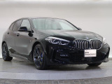 一目で伝わるBMW特有のスポーティーなプロポーションは、BMWの走行性能を生み出すのに欠かせない要因の一つです。細部まで拘りぬいたお車をぜひ一度ご覧ください!