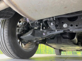 お車を安心してお乗りいただく為には、足回りの定期点検が欠かせません。サービスサポート(有償保証)では無料点検もご提供しており、安心のカーライフをお過ごしいただけるサポート体制が整っています。