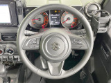 【純正革巻きステアリング】上質な革を使用することで、手にしっかり馴染みとても運転しやすいハンドルです♪