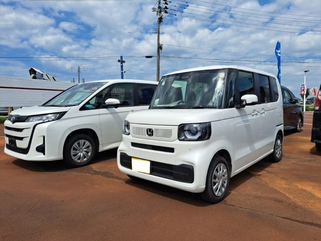 ホンダ N-BOX 