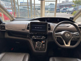 セレナ 1.2 e-POWER ハイウェイスター 