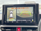 【パノラミックビューモニター】専用のカメラにより、上から見下ろしたような視点で360度クルマの周囲を確認することができます☆死角部分も確認しやすく、狭い場所での切り返しや駐車もスムーズに行えます。