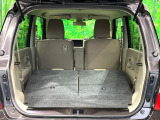 普段のお買い物や通勤、送迎等に十分な荷室スペースを確保しております。セカンドシートを倒すと、大きな荷物の積載も可能です♪