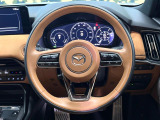 【純正革巻きステアリング】上質な革を使用することで、手にしっかり馴染みとても運転しやすいハンドルです♪