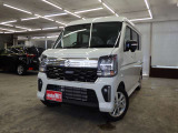 気持ち良く新しいカーライフがスタートできます様全車内外装クリーニングを実施しております。
