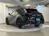 「中古車ハイブリッド保証」ハイブリッド機構を無償で保証します。保証期間は、初度登録年月から10年、またはロングラン保証が終了後3年間。ただし累計走行距離が20万km以内です。