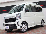 【車屋】として、長く車業界に従事した経験豊富なスタッフが多数在籍しております。