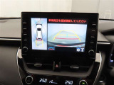 バックモニターを装備しています。車庫入れ時等に車両後方が確認出来るのでとても便利です。