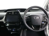 運転席のハンドル・シートは高さ調整が可能です