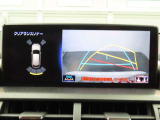 バックカメラが付いているので後方確認が非常にしやすいです。今や運転初心者も熟練者も必須装備!ついていて損はないですね♪