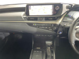 ES 300h バージョンL 本革シート サンルーフ