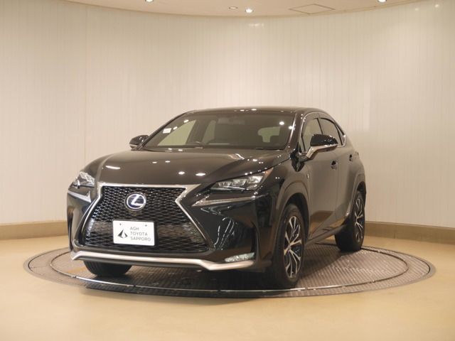 NX 300h Fスポーツ 4WD