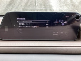 低速走行時に前方の障害物を検知して、衝突被害を軽減してくれるスマート・シティ・ブレーキ・サポートを装備!アクセルとブレーキの踏み間違えなどの急加速を抑制してくれる心強い装備です。