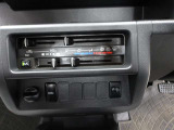 使いやすいマニュアルエアコンは簡単な操作で車内を快適にしてくれます☆