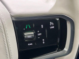 アダプティブクルーズコントロールはミリ波レーダー、ステレオカメラにより前方の車両の速度に合わせ安全な車間を保ち、先進のクルージングをサポート。安心・快適なドライブをサポートいたします。