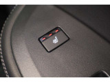 シートヒーターは後部座席にも装備されております!