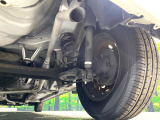 お車を安心してお乗りいただく為には、足回りの定期点検が欠かせません。サービスサポート(有償保証)では無料点検もご提供しており、安心のカーライフをお過ごしいただけるサポート体制が整っています。