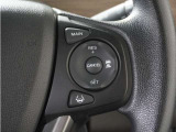 ◆アダプティブクルーズコントロール◆予め設定した車速内でクルマが自動的に加減速。前走車との適切な車間距離を維持しながら追従走行します。【LKAS】車線維持支援システムでステアリング操作を支援。