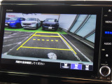 ◆◆バックカメラの画像です。ガイドラインがスムースな車庫入れをサポートいたします!車庫入れの安心感がアップしますね☆