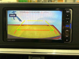 バックカメラを装備。後方確認や駐車をサポートします。