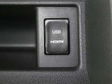 【充電用USB端子】デバイスの充電に便利です。※実際の接続端子は写真で確認or店舗までご気軽にお問合せください♪