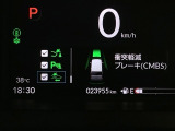 ホンダが推し進める総合先進安全装備のセンシング搭載! 衝突や斜線はみだしなどの危険が予測される時、センサーが警告。ヒューマンエラーを高度先進技術が補完してくれます。