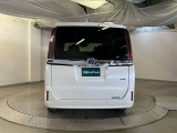 「中古車ハイブリッド保証」ハイブリッド機構を無償で保証します。保証期間は、初度登録年月から10年、またはロングラン保証が終了後3年間。ただし累計走行距離が20万km以内です。