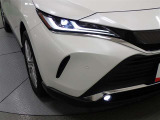 プロジェクター式LEDヘッドランプ+LEDデイタイムランニングランプ+LEDクリアランスランプ+LEDターンランプ+LEDフロントフォグランプ 少ない電力で明るく照らします☆彡