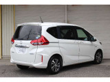 平日の買い物や送り迎えから週末のレジャーまで、ミニバンの運転に慣れていない方でも安心して扱えるちょうどいいサイズです!