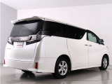 当店では、厳選された車両のみ展示しております。アルファード・ヴェルファイアに特化した専門店ならではの豊富な在庫の中から、お気に入りの一台をお探しください!