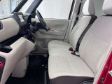 【車内ルームクリーニング済】専門スタッフにより車内はきれいにルームクリーニングを行っております。