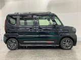 後席両側電動スライドドア☆開け閉めの際に隣の車や壁にぶつける心配もありません。