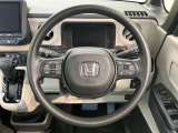 【ステアリングスイッチ】運転中、前方から目線をそらすことなく、オーディオ等の操作が可能な便利機能!安心&快適なドライブを演出してくれます♪
