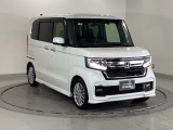 ご覧のように綺麗にクリーニングされており、とてもキレイなボディですよ。外装はもちろん内装も綺麗です。