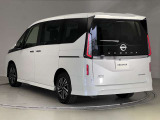 【ワイド保証】日産販売店の中古車には、無料で保証が付いています。走行距離無制限で、無料保証期間は1年間から。品質に自信があるから実現した、日産ならではの保証です。