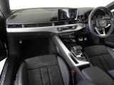 Audiのインテリアはエクステリア同様、優れたデザイン性とクオリティ、そして機能性を兼ね備えております。