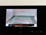 バックカメラが付いているので後方確認しながら安心して駐車することができます。