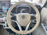 【ステアリングスイッチ】運転中、前方から目線をそらすことなく、オーディオ等の操作が可能な便利機能!安心&快適なドライブを演出してくれます♪
