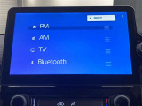 ブルートゥースに接続することにより、スマホに入ったお気に入りの音楽を車内で楽しむことができます♪あると本当に便利な機能になっています!