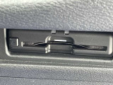ETCならこんな利点が!!1. キャッシュレスシステムで、現金などを用意する必要無し!2. 料金所をノンストップで通過できます。
