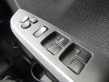 全席パワーウィンドウスイッチ★運転席はワンタッチで開閉可能です♪