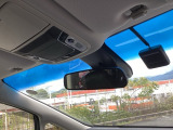 Hondaセンシング搭載!ミリ波レーダーと単眼カメラで、クルマの前方の状況を認識。ブレーキやステアリングの制御技術と協調し、安心・快適な運転や事故回避を支援する先進のシステムです!