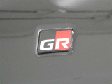 上質感を醸し出すTRD製・GRスポイラー装着です。