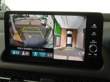 ★マルチビューカメラシステム★ギヤをRに入れるとナビの画面には上空から見下ろし感覚の映像がドライバーをアシスト★